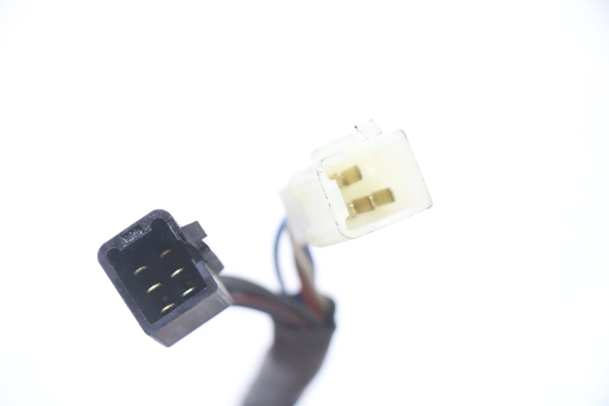 photo de LINKS SCHALTER HONDA NTV DEAUVILLE 650 (2001 - 2006) - Weitere Ansicht des Artikels