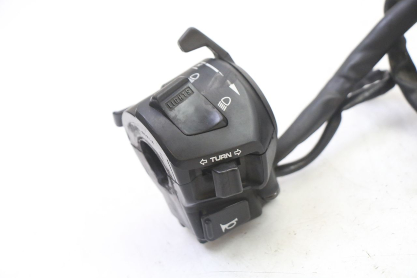 photo de LINKS SCHALTER HONDA NTV DEAUVILLE 650 (2001 - 2006) - Alternative Perspektive