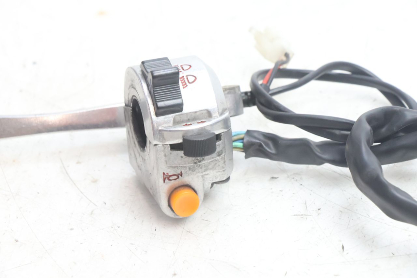 photo de LINKS SCHALTER JM MOTORS OLDIES 4T 50 (2010 - 2020) - Detailansicht des Bauteils