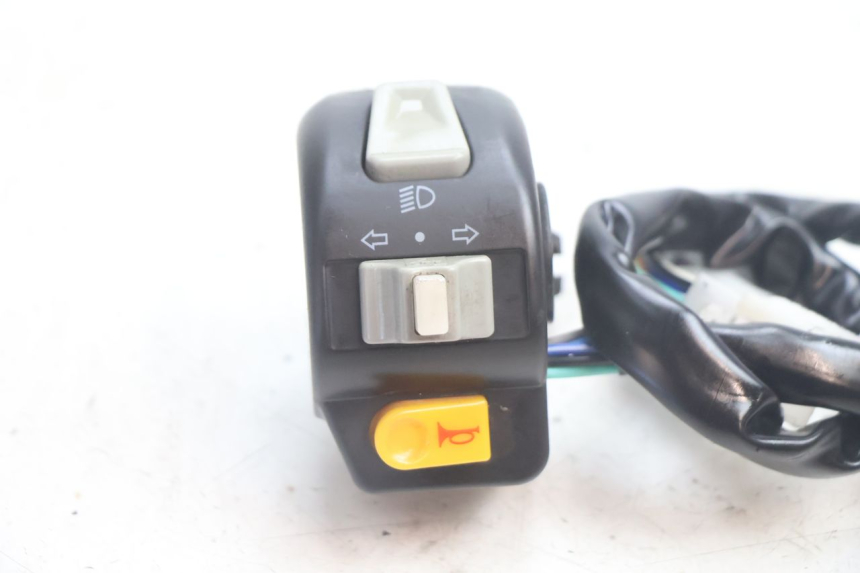 photo de LINKS SCHALTER JM MOTORS OLDIES 4T 50 (2020 - 2026) - Detailansicht des Bauteils