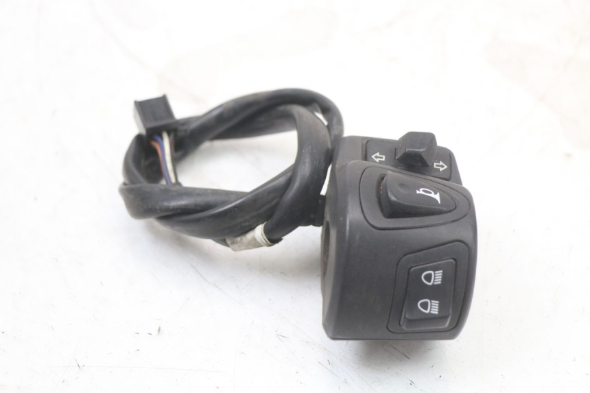 photo de LINKS SCHALTER HONDA PCX (JF28) 125 (2009 - 2011) - Alternative Perspektive
