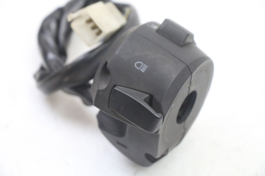 photo de LINKER LENKER PEUGEOT CITYSTAR 125 (2011 - 2017) - Details der Befestigungspunkte