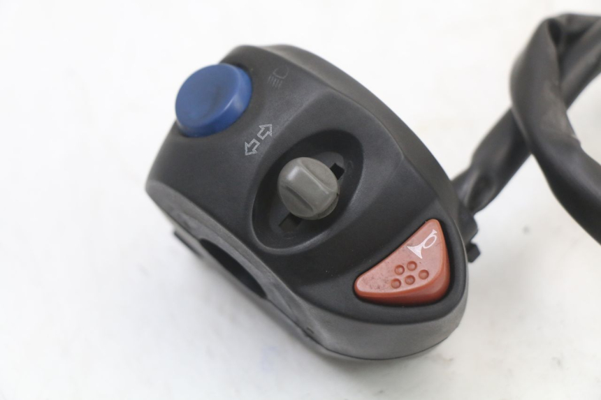 photo de LINKER LENKER PEUGEOT ELYSTAR 50 (2002 - 2014) - Zoom auf Gebrauchszustand