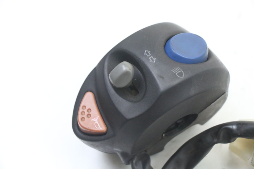 photo de LINKER LENKER PEUGEOT ELYSTAR 50 (2002 - 2014) - Zoom auf Gebrauchszustand