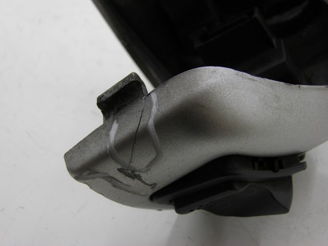 photo de LINKS SCHALTER PIAGGIO BEVERLY 125 (2005 - 2007) - Alternative Perspektive