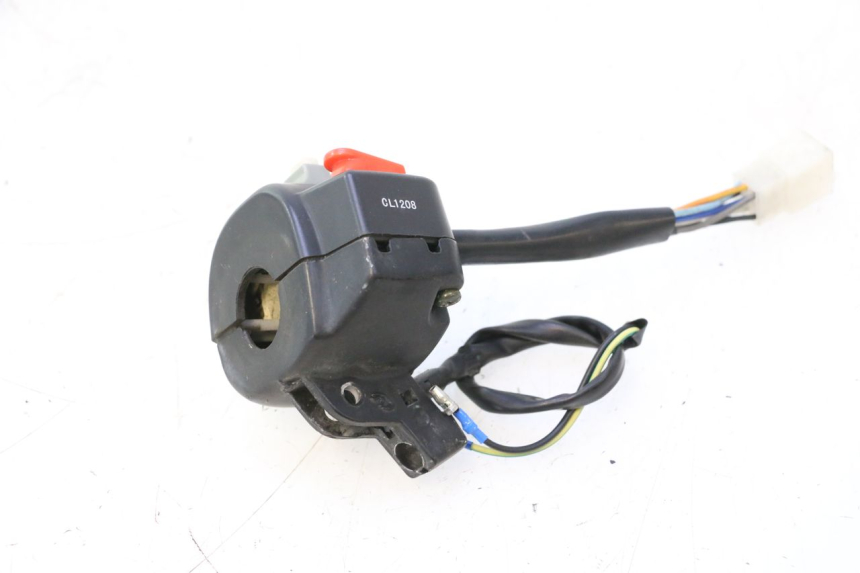 photo de LINKS SCHALTER VASTRO R-ONE 4T 50 (2014 - 2022) - Details der Befestigungspunkte