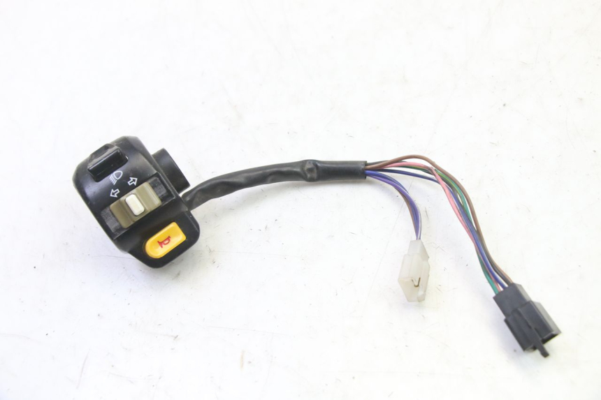 photo de LINKS KOMMUTATOR PGO RODOSHOW 2T 50 (2003 - 2007) - Hauptansicht