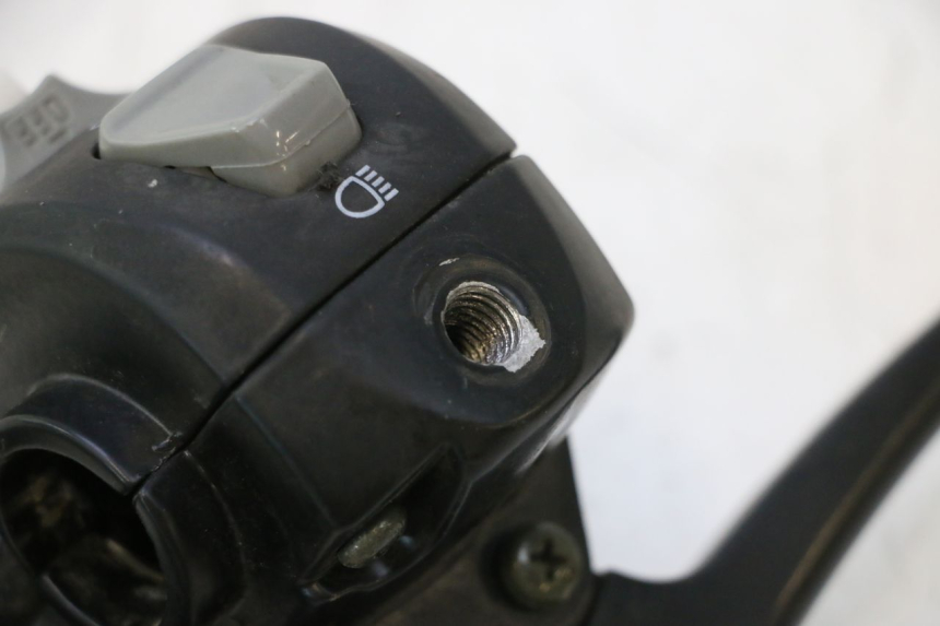 photo de LINKS SCHALTER TNT MOTOR ROMA 10' 2T 50 (2011 - 2018) - Details der Befestigungspunkte