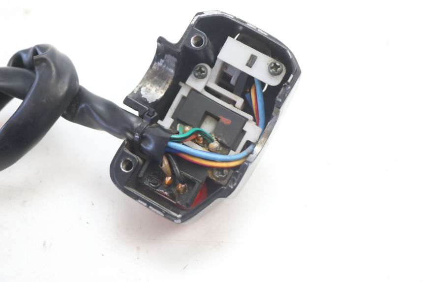 photo de LINKS SCHALTER TNT MOTOR ROMA 10' 2T 50 (2011 - 2018) - Gesamtansicht des Produkts