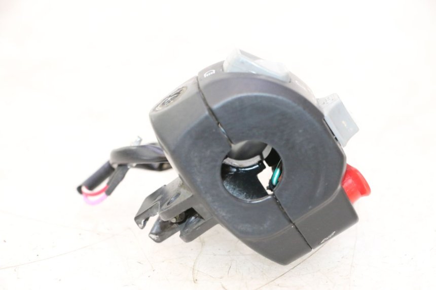 photo de LINKS SCHALTER TNT MOTOR ROMA 12' 2T 50 (2007 - 2018) - Oberflächenzustand und Material