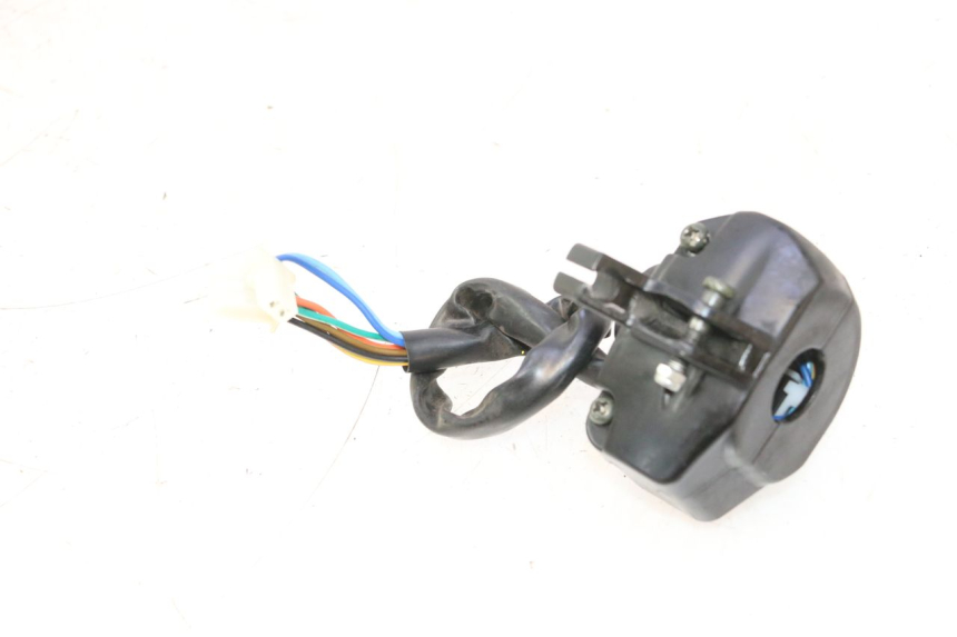 photo de LINKS SCHALTER TNT MOTOR ROMA 12' 2T 50 (2007 - 2018) - Geprüftes Gebrauchtteil