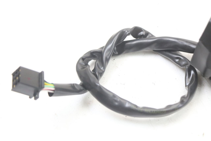 photo de LINKS SCHALTER ROYAL ENFIELD SCRAM 411 (2022 - 2024) - Details der Befestigungspunkte