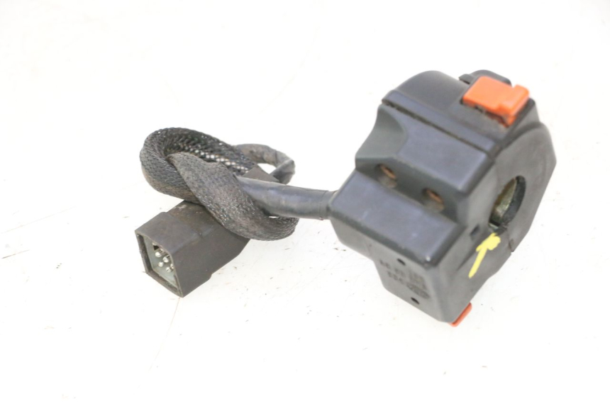 photo de LINKS SCHALTER MZ RT 125 (2000 - 2008) - Technische Nahaufnahme