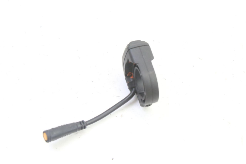 photo de LINKS SCHALTER HERO S10 1 - Alternative Perspektive