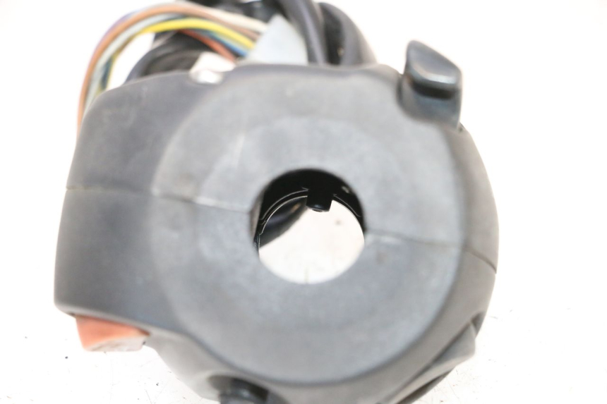 photo de LINKER LENKER PEUGEOT SATELIS COMPRESSOR K15 125 (2006 - 2009) - Zoom auf Gebrauchszustand