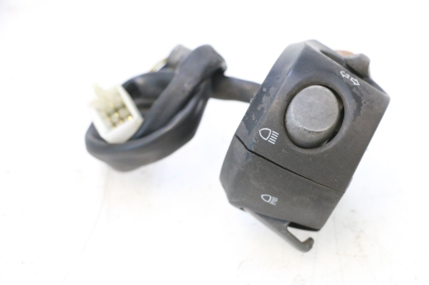 photo de LINKER LENKER PEUGEOT SATELIS COMPRESSOR K15 125 (2006 - 2009) - Details der Befestigungspunkte