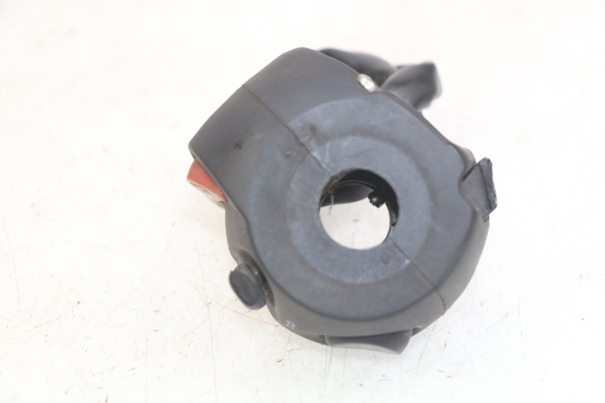 photo de LINKER LENKER PEUGEOT SATELIS 125 (2010 - 2012) - Detailansicht des Bauteils