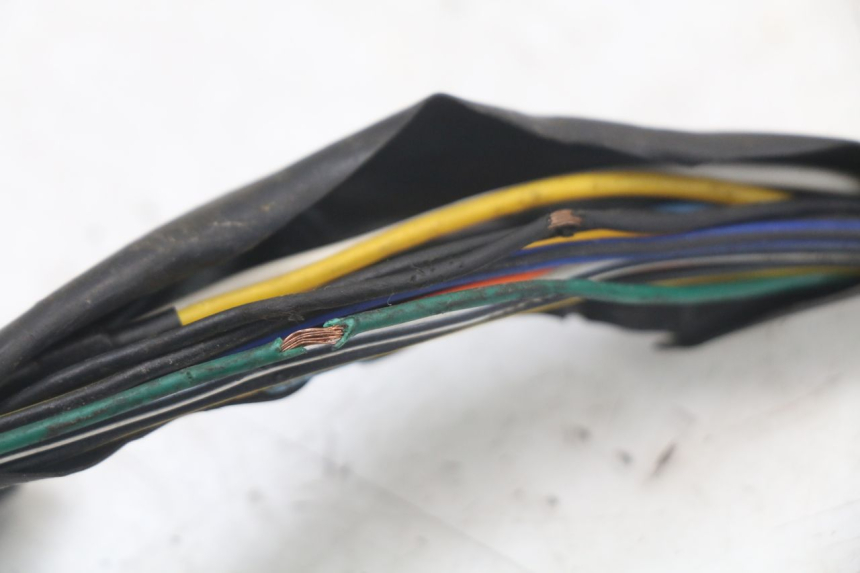 photo de LINKS SCHALTER SUZUKI GS F 500 (2004 - 2007) - Kennzeichnungen und Originalreferenzen