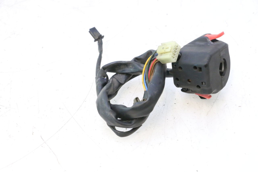 photo de LINKS SCHALTER YAMAHA TDM ABS 900 (2002 - 2014) - Alternative Perspektive