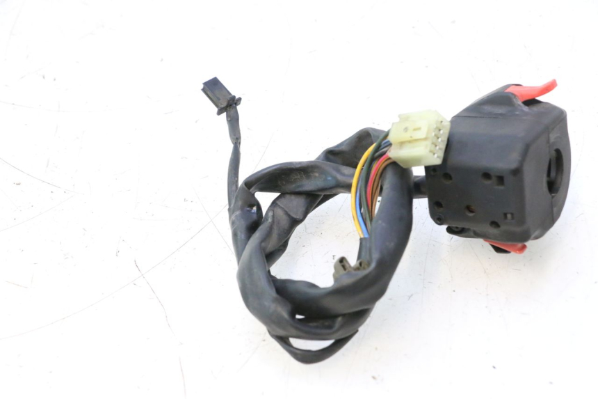 photo de LINKS SCHALTER YAMAHA TDM ABS 900 (2002 - 2014) - Oberflächenzustand und Material