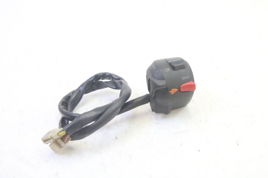 photo de LINKS SCHALTER YAMAHA TZR 50 (2008 - 2016) - Alternative Perspektive