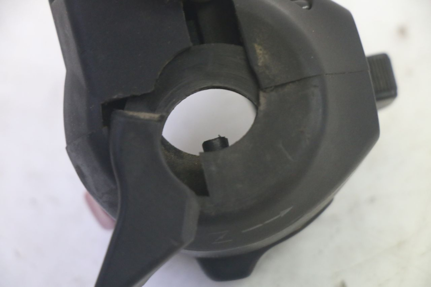 photo de LINKS SCHALTER YAMAHA TZR 50 (2008 - 2016) - Gesamtansicht des Produkts