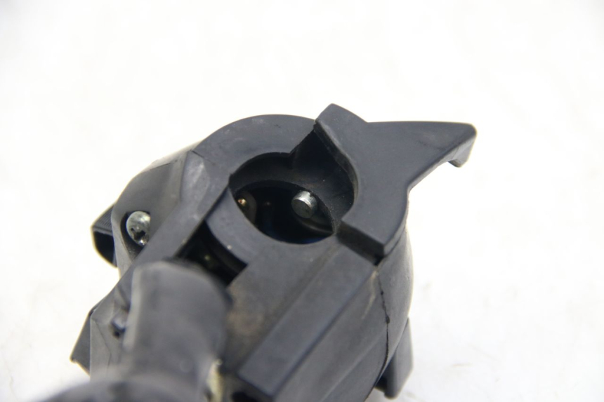 photo de LINKER LENKER SYM WOLF SB 125 (2011 - 2018) - Zoom auf Gebrauchszustand