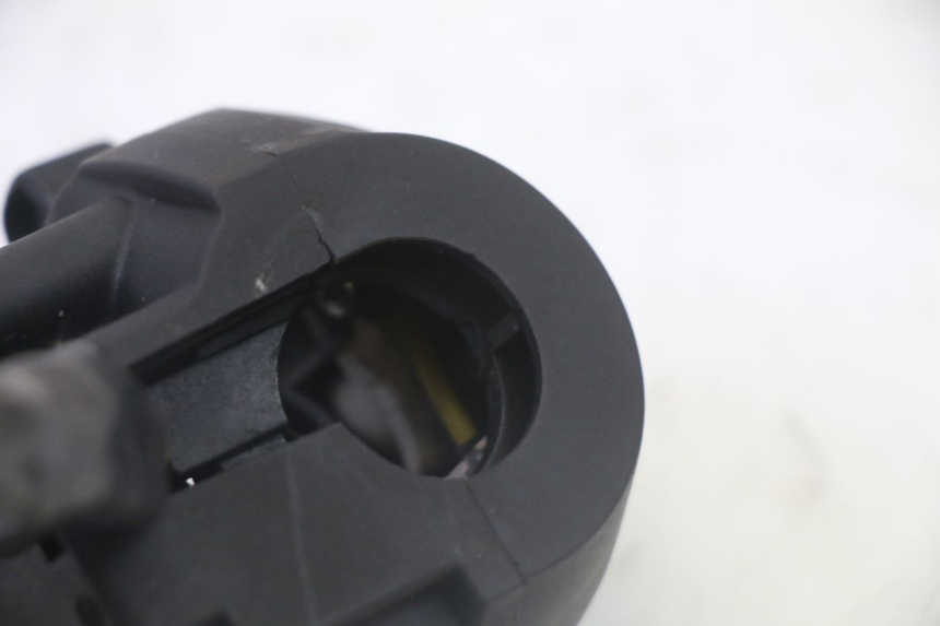 photo de LINKER LENKER YAMAHA X-MAX XMAX 125 (2010 - 2013) - Technische Nahaufnahme