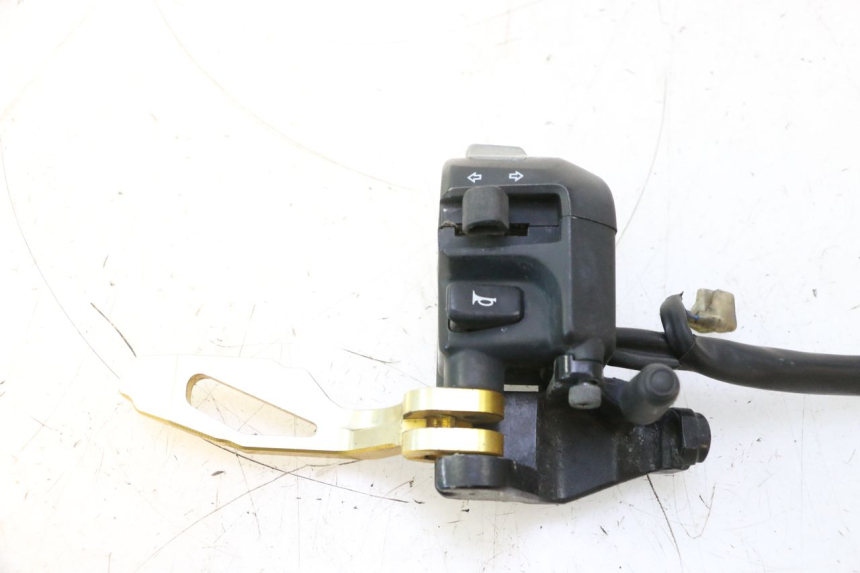 photo de LINKS SCHALTER YAMAHA XP T-MAX ABS 500 (2005 - 2005) - Zoom auf Gebrauchszustand