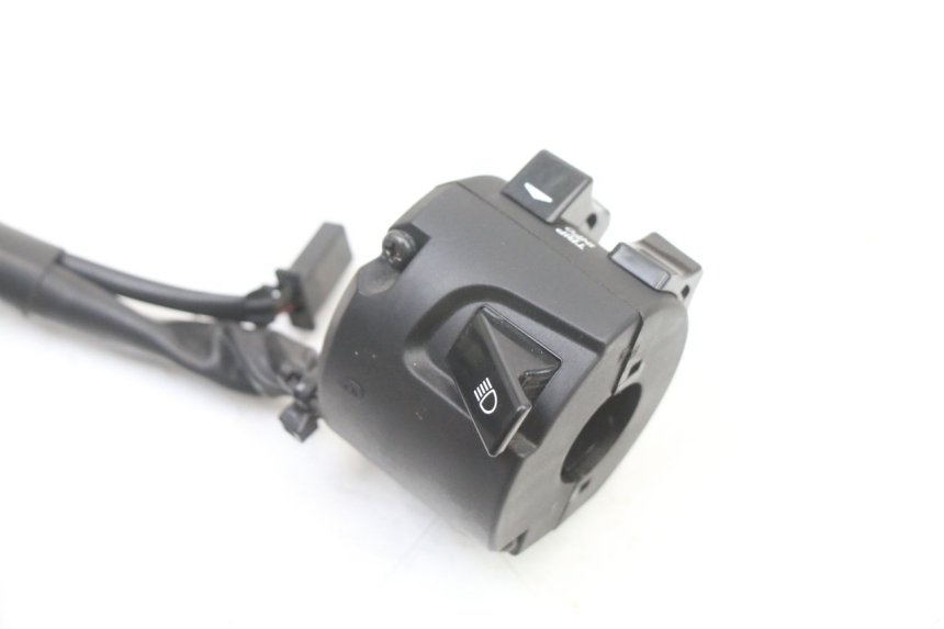 photo de LINKS SCHALTER YAMAHA TRACER 7 700 (2020 - 2024) - Technische Nahaufnahme