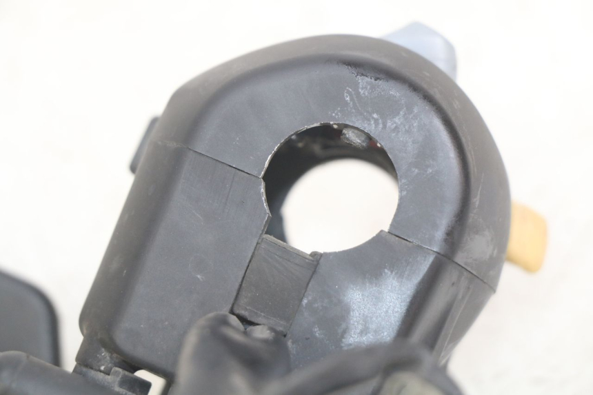 photo de LINKER LENKER YAMAHA YP MAJESTY 400 (2004 - 2008) - Detailansicht des Bauteils