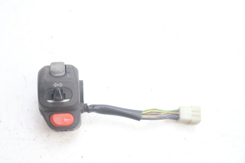 photo de LINKER LENKER YAMAHA YP MAJESTY 125 (2002 - 2006) - Hauptansicht