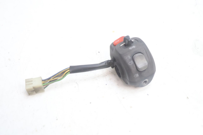 photo de LINKER LENKER YAMAHA YP MAJESTY 125 (2002 - 2006) - Zoom auf Gebrauchszustand