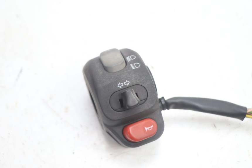 photo de LINKER LENKER YAMAHA YP MAJESTY 125 (2002 - 2006) - Detailansicht des Bauteils
