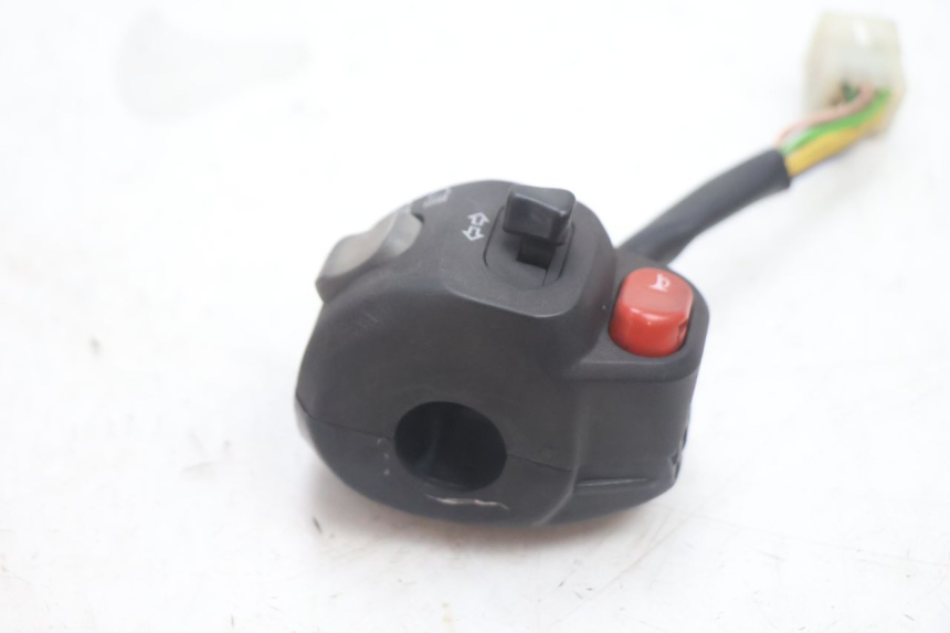 photo de LINKER LENKER YAMAHA YP MAJESTY 125 (2002 - 2006) - Zoom auf Gebrauchszustand