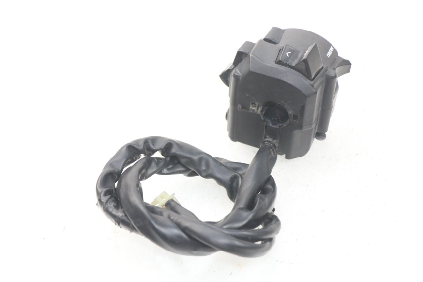 photo de LINKS SCHALTER YAMAHA YP T-MAX TMAX 530 (2017 - 2020) - Zoom auf Gebrauchszustand