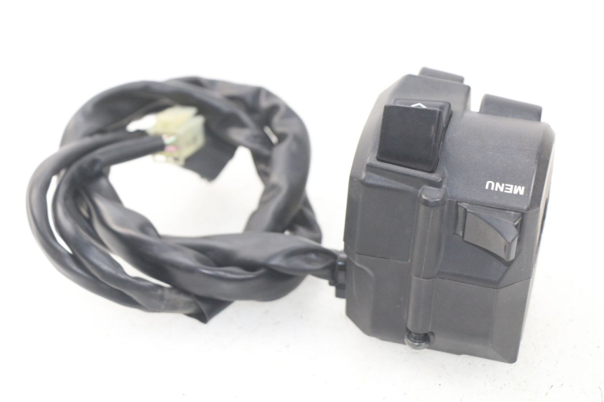 photo de LINKS SCHALTER YAMAHA YP T-MAX TMAX 530 (2017 - 2020) - Details der Befestigungspunkte