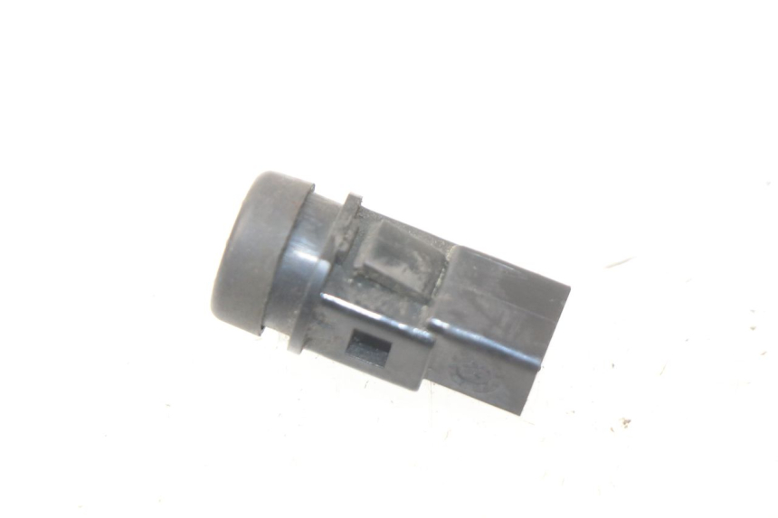 photo de HUPE SCHALTER PIAGGIO NEW TYPHOON 50 (2010 - 2017) - Zoom auf Gebrauchszustand