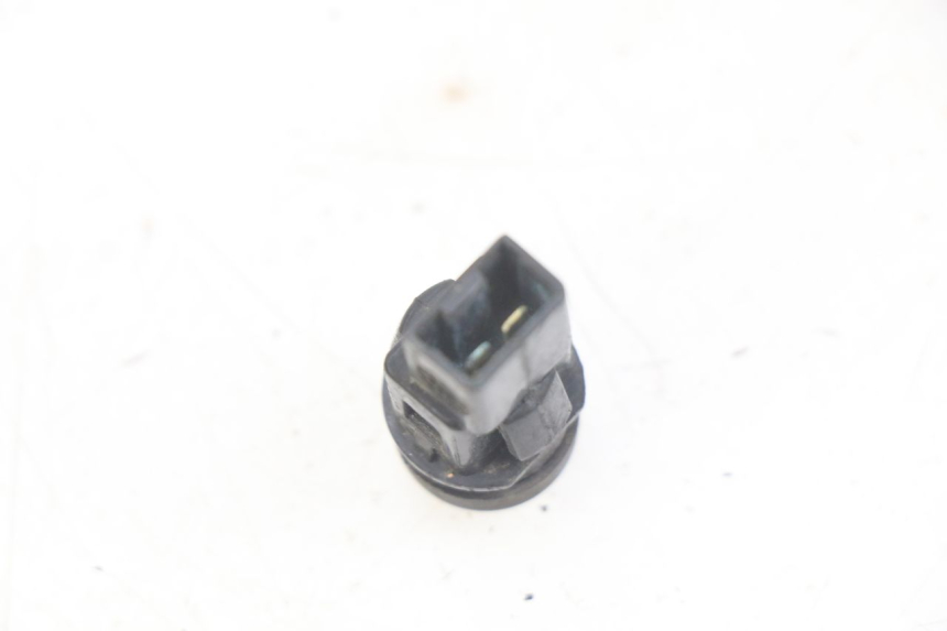 photo de HUPE SCHALTER APRILIA SCARABEO LIGHT 125 (2007 - 2011) - Detailansicht des Bauteils