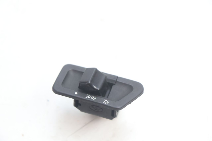 photo de LICHT SCHALTER KYMCO MOVIE S 125 (2009 - 2018) - Detailansicht des Bauteils