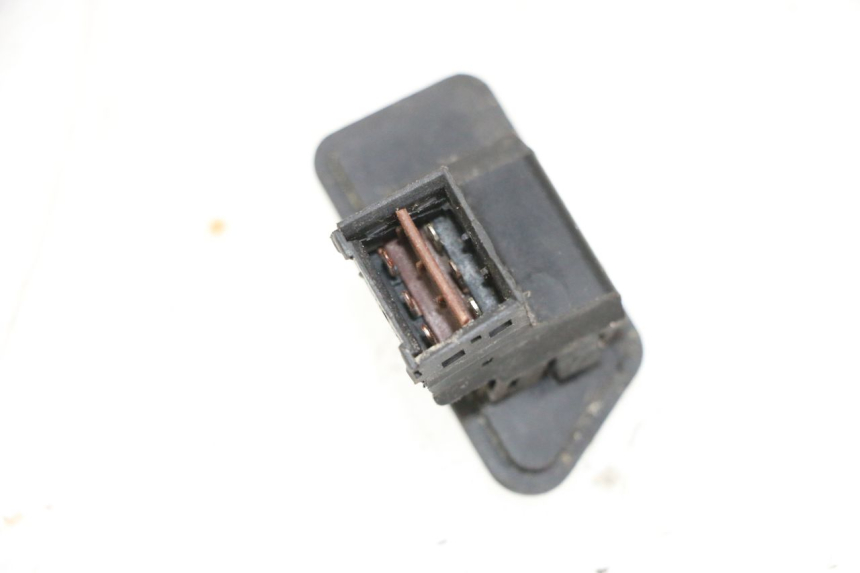 photo de LICHT SCHALTER SYM ORBIT 2 50 (2008 - 2014) - Detailansicht des Bauteils