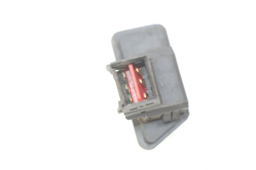 photo de LICHTSCHALTER EUROCKA VIRTUALITY GT 4T 50 (2011 - 2017) - Detailansicht des Bauteils