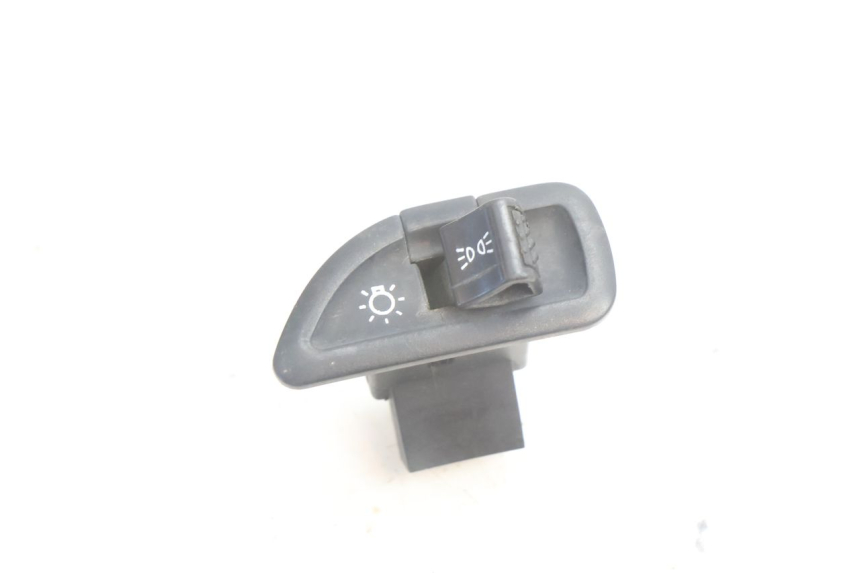 photo de LICHT SCHALTER PIAGGIO X9 AMALFI 180 (2000 - 2003) - Hauptansicht