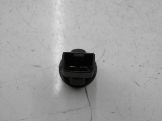 photo de SCHALTER PIAGGIO X8 125 (2004 - 2007) - Detailansicht des Bauteils