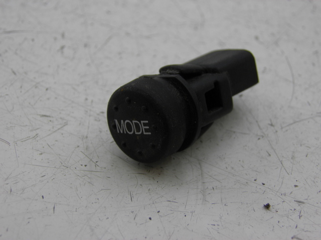 photo de SCHALTER PIAGGIO XEVO - X EVO 125 (2010 - 2015) - Detailansicht des Bauteils