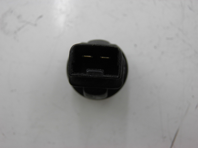 photo de SCHALTER PIAGGIO XEVO - X EVO 125 (2010 - 2015) - Zoom auf Gebrauchszustand