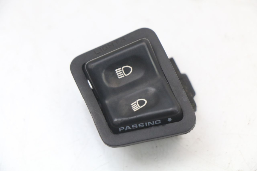 photo de ABBLENDLICHT SCHALTER  SYM FIDDLE 3 III 50 (2014 - 2020) - Hauptansicht