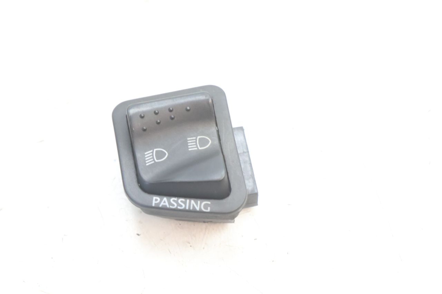 photo de ABBLENDLICHT SCHALTER  PIAGGIO LIBERTY IGET 4T 50 (2021 - 2025) - Hauptansicht