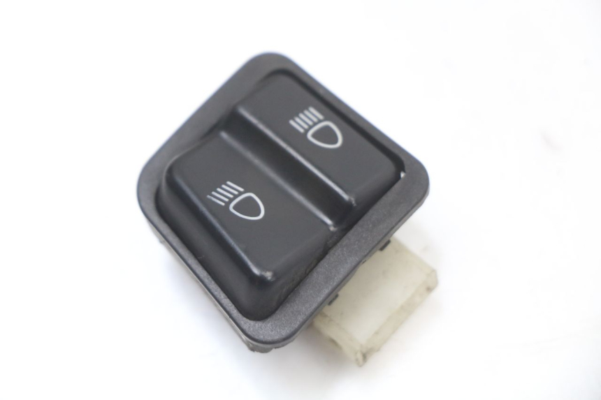 photo de LICHTSCHALTER HONDA NHX LEAD 110 (2008 - 2010) - Hauptansicht