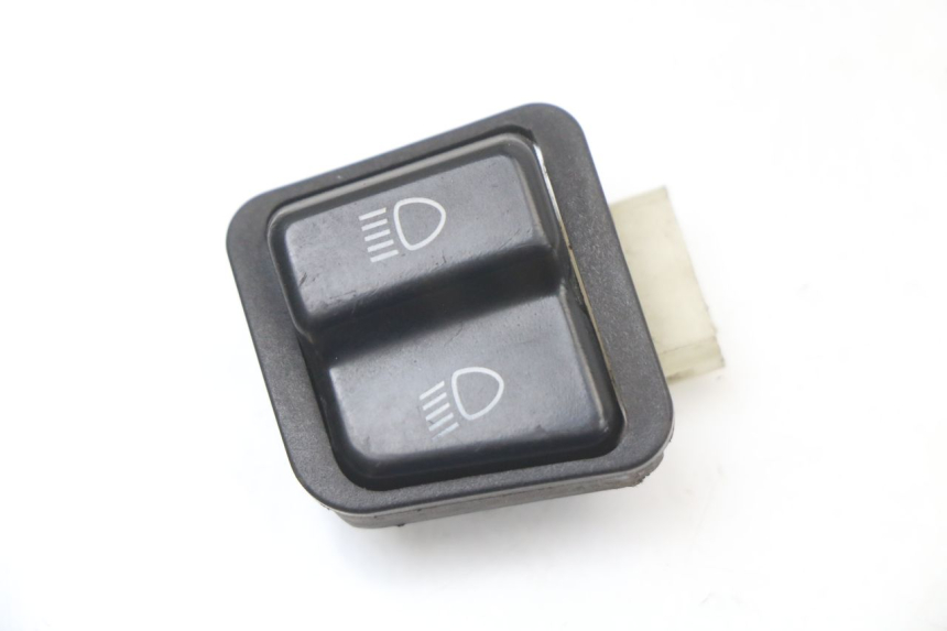 photo de LICHTSCHALTER HONDA NHX LEAD 110 (2008 - 2010) - Detailansicht des Bauteils